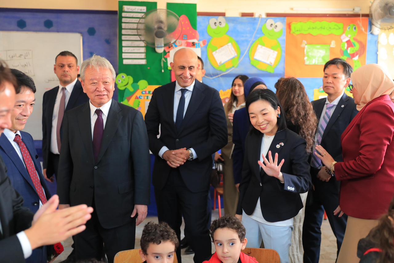 "عبداللطيف" يصطحب الأميرة أكيكو بزيارة للمدرسة المصرية اليابانية بزهراء مدينة نصر"صور"