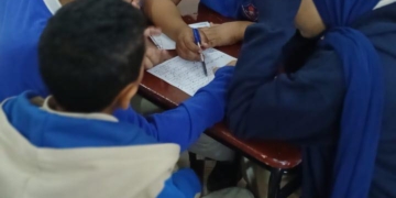 تفاصيل واقعة انفجار "زوحليقة" هوائية وإصابة تلميذة بنزيف بالمخ بمدرسة النصر