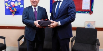 "عبداللطيف" يلتقي رئيس جايكا لبحث سبل تعزيز التعاون التعليمي بين مصر واليابان