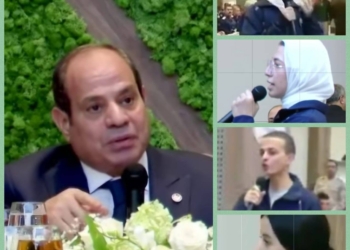  الرئيس عبدالفتاح السيسي يشيد بطلاب جامعة القاهرة المشاركين في فترة المُعايشة بالأكاديمية العسكرية ويبدى إعجابه بمستوى وعيهم وثقافتهم