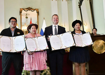 بوليفيا وروسيا توقعان اتفاقية جديدة لتعزيز التعاون الثقافي والتعليمي