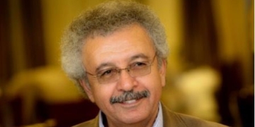 الجامعة الامريكية تحتفى بنصر الله