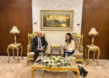 “عبداللطيف” يبحث مع نائب رئيس الجايكا مواصلة التعاون بمشروع المدارس المصرية اليابانية