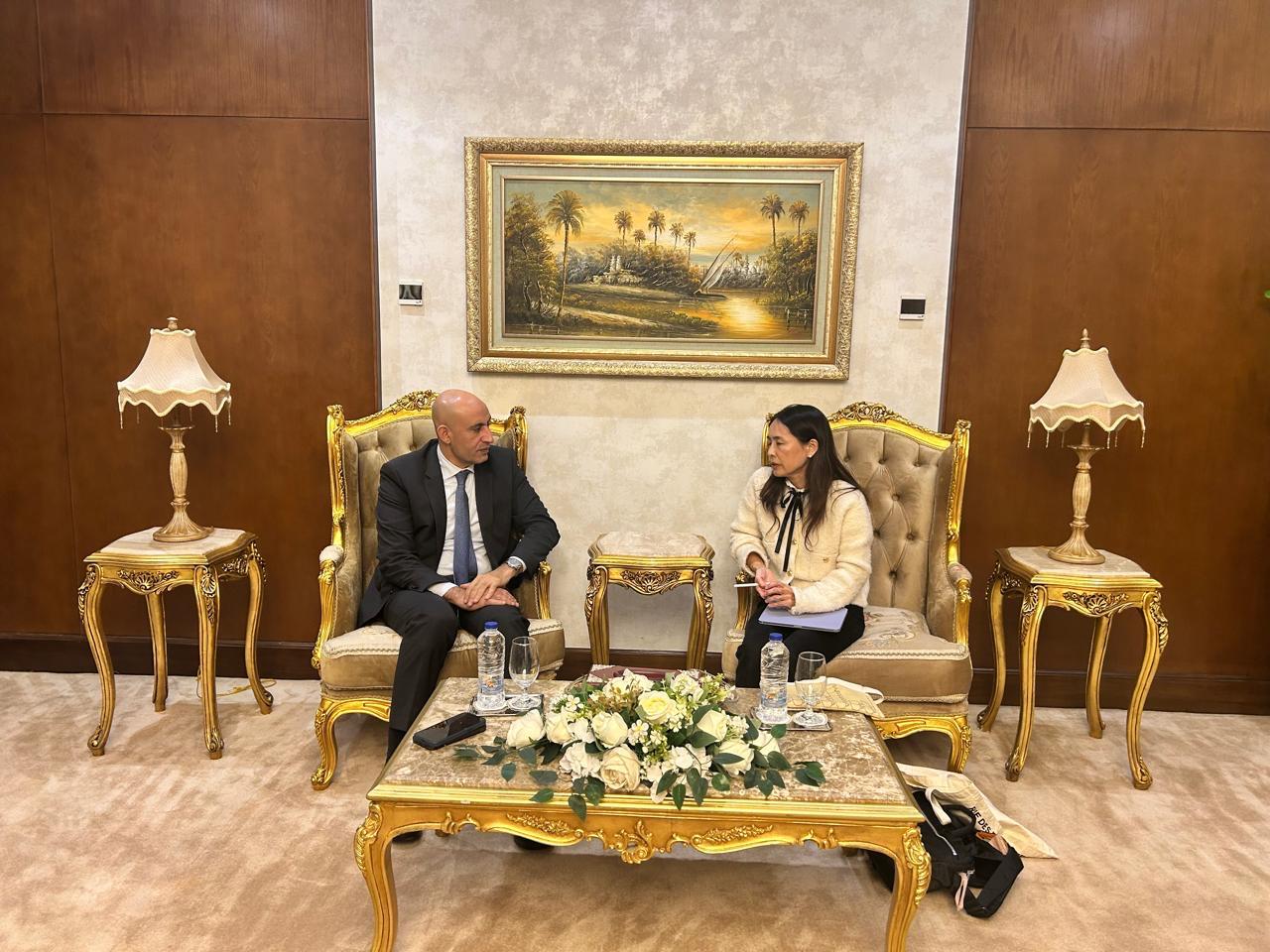 “عبداللطيف” يبحث مع نائب رئيس الجايكا مواصلة التعاون بمشروع  المدارس المصرية اليابانية 