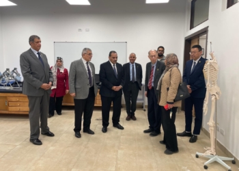 جامعة بنها الأهلية تفتح آفاق شراكة دولية مع جامعة هونغ كونغ للتعليم