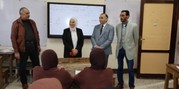 وكيل التعليم بالقاهرة: البرمجة والذكاء الاصطناعي خطوة حاسمة لبناء جيل رقمى واع