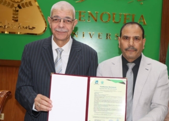 نائب رئيس الوزراء يكرم جامعة المنوفية كأول جامعة تحصل على تقرير البصمة الكربونية