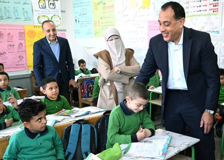 دون تعطيل الدراسة.. مقترحات جديدة لإعادة تنظيم حضور الطلاب