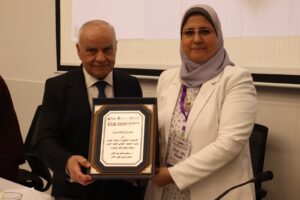 د محمود هاشم و د جالا عزب