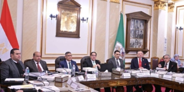 مجلس جامعة القاهرة يقر حزمة قرارات استراتيجية للتوسع الدولي وتعزيز الحوكمة ودعم الطلاب وتوسيع آفاق التعاون مع محافظة الجيزة