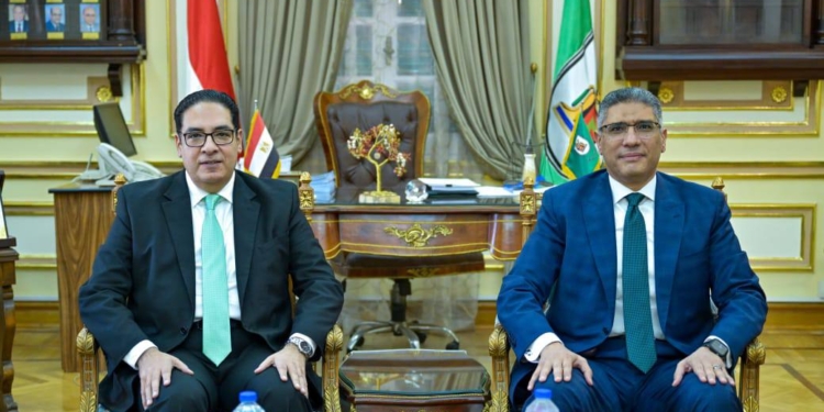 بالتعاون مع محافظة الجيزة: مجلس جامعة القاهرة يعلن عن نظام «ساعات المشاركة المجتمعية» وتطبيقه على الطلاب الجدد اعتبارًا من العام الجامعي 2026/2027