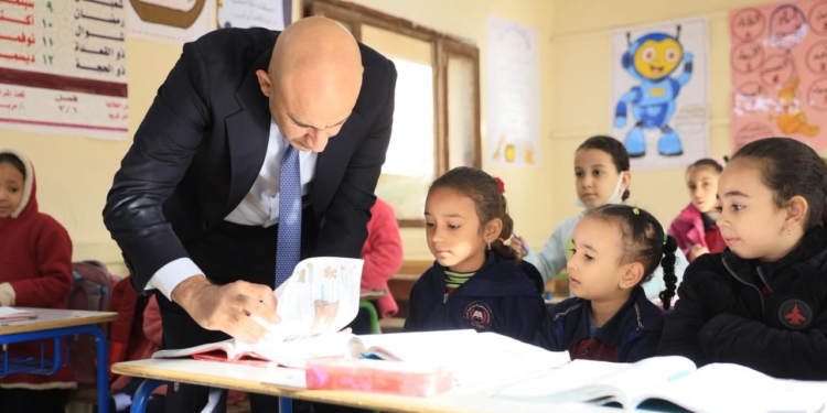 واقعة مدرسة النيل تحرككات وقررات عاجل من التربية والتعليم