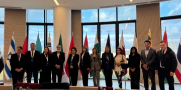 الجامعة البريطانية في مصر تشارك في مؤتمر الطاقة الخضراء والاستدامة بأذربيجان