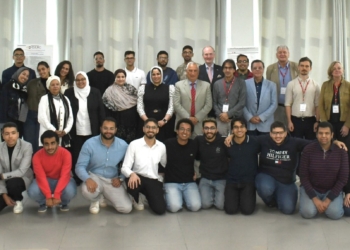 “طاقة متجددة لمستقبل أكثر إشراقا”.. الجامعة الألمانية بالقاهرة تجمع الخبراء الألمان والمصریین في ندوة علمية حول الطاقة الكهروضوئية والتنقل الكهربائي