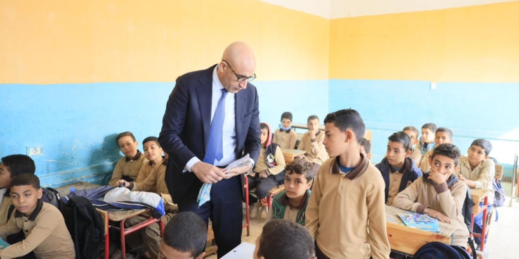 وزير التعليم يفاجئ مدارس البدرشين والصف بزيارته ويؤكد: الانضباط المدرسي ركن أساسي