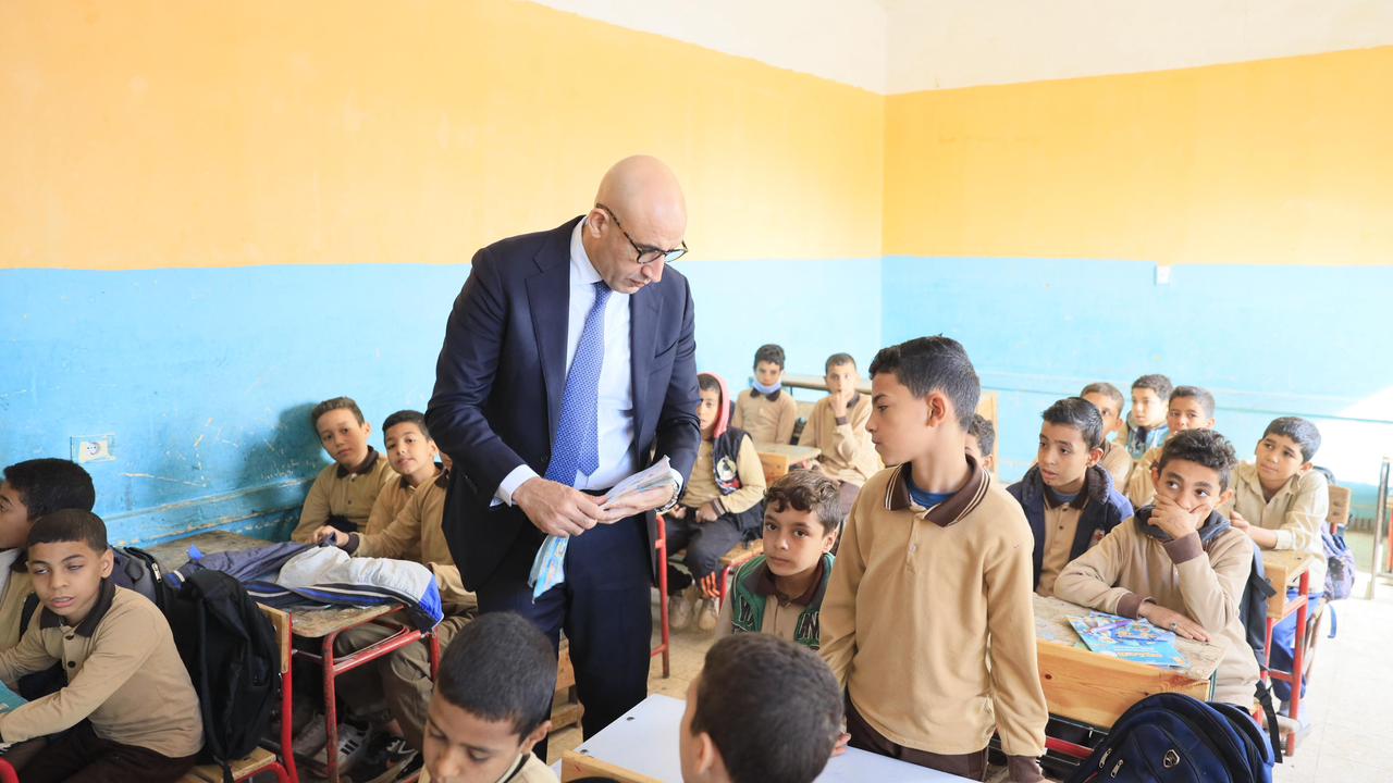 وزير التعليم يفاجئ مدارس البدرشين والصف بزيارته ويؤكد: الانضباط المدرسي ركن أساسي