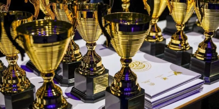 الطلاب الروس يتألقون في الأولمبياد الدولي للعلوم الطبيعية ويحققون تسع ميداليات