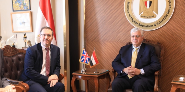 السفيرالبريطانى بالقاهرة: ملتزمون بدعم الشراكات الأكاديمية والتعليم التكنولوجي في مصر