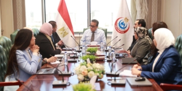 نائب رئيس مجلس الوزراء وزير الصحة يتابع مستجدات تكليف دفعة 2023 الطبية