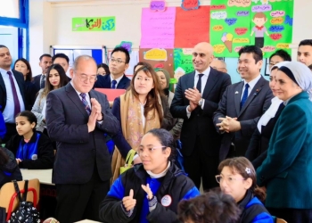 وزير التعليم الياباني يشيد بمستوى طلاب المدارس المصرية اليابانية.. ويؤكد مواصلة دعم مصر