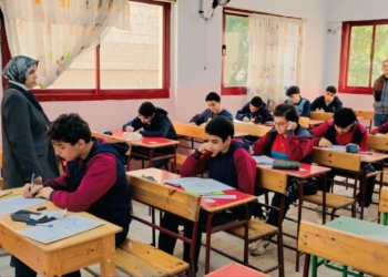 إجابة امتحان مادة اللغة الإنجليزية للصف الثالث الإعدادي الترم الأول 2026 الجيزة