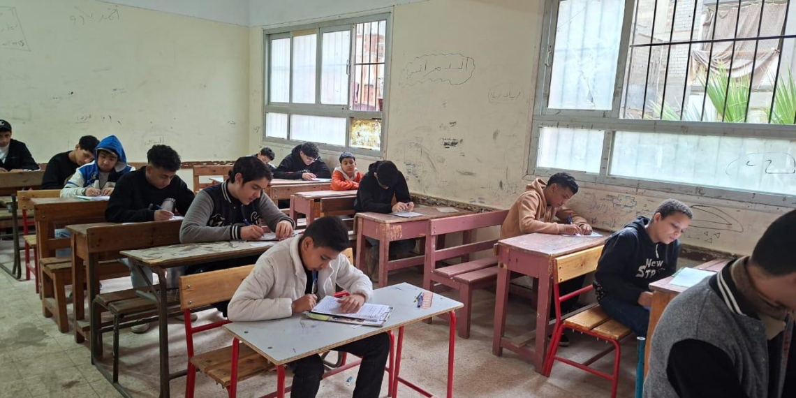 إحالة 6 مسئولين بلجان امتحانات الإعدادية بالشرقية للنيابة.. ومفاجأة بشأن إجابة العربي