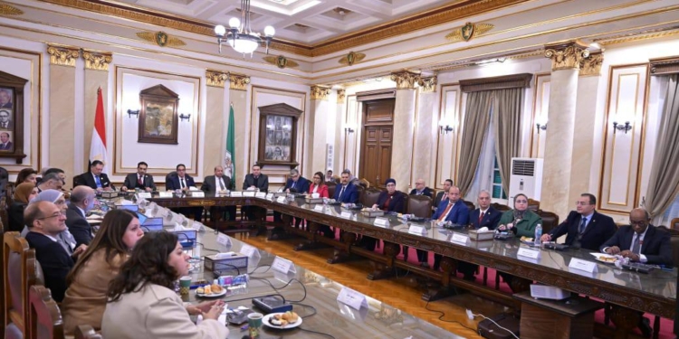 جامعة القاهرة تعزز ريادتها الوطنية في الذكاء الاصطناعي بخارطة طريق استراتيجية لعام 2026