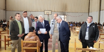 رئيس جامعة المنيا يواصل جولاته التفقدية للاطمئنان على حسن سير الامتحانات