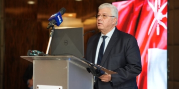 السفير البريطاني: 32 ألف طالب في برامج التعليم العابر للحدود البريطانية في مصر