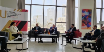 رئيس هيئة الدواء المصرية: نغطي 91٪ من السوق المحلي ونستحوذ على 27٪ من أفريقيا