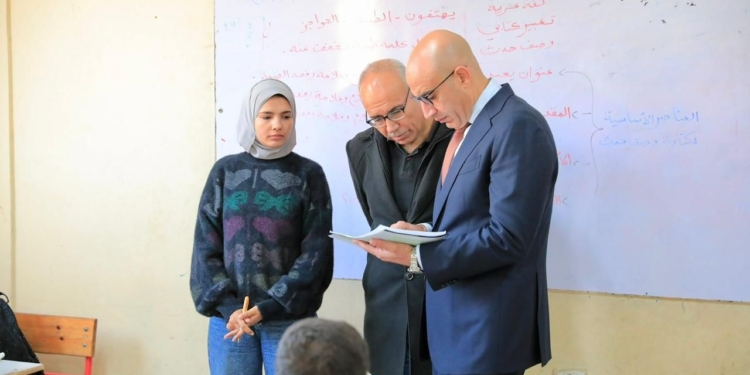 “عبداللطيف” يوجه بتنفيذ جدول التقييمات الأسبوعية بدقة ورصد الحضور والغياب