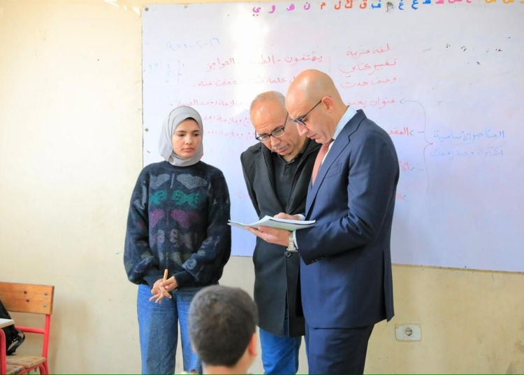 “عبداللطيف” يوجه بتنفيذ جدول التقييمات الأسبوعية بدقة ورصد الحضور والغياب