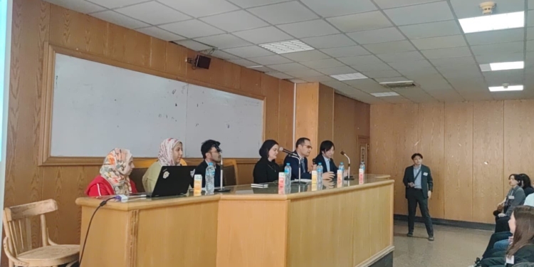 وفد من جامعة هيروشيما يزور كلية الألسن بـجامعة عين شمس لعزيز التعاون المشترك