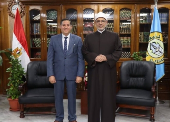 رئيس جامعة الأزهر يهنئ الدكتور مصطفى عبد الغني بصدور قرار رئيس مجلس الوزراء بتعيينه نائبًا لرئيس الجامعة لفرع البنات