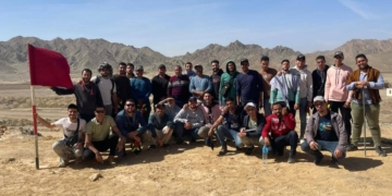 طلاب هندسة البترول بالأزهر يطبقون أحدث تقنيات المساحة في مناجم فوسفات الصحراء الشرقية