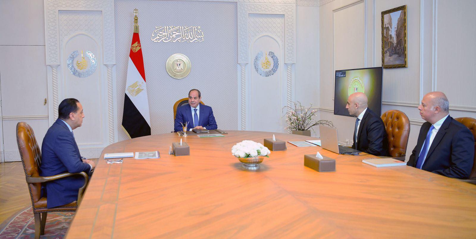 الرئيس السيسي يجتمع بوزير التعليم لمناقشة إجراءات عقد امتحانات الثانوية العامة