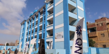 محافظ الجيزة يفتتح مدرسة بالبدرشين بعد التطوير.. و15 فصلًا جديدًا لتقليل الكثافات