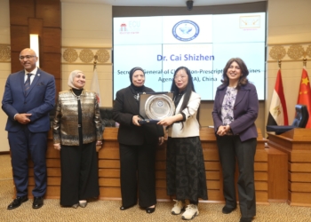 الجامعة المصرية الصينية تطلق مؤتمرها الدولي للصيدلة (JIPC 2026) بمشاركة خبراء من مصر والصين والمملكة المتحدة