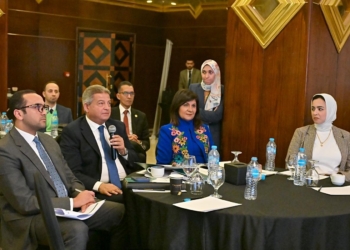 مؤسسة أبو العينين تستعرض خطة رمضان خلال ورشة عمل التحالف الوطني.. وتؤكد: 350 ألف شنطة ومائدة كبرى بالجيزة