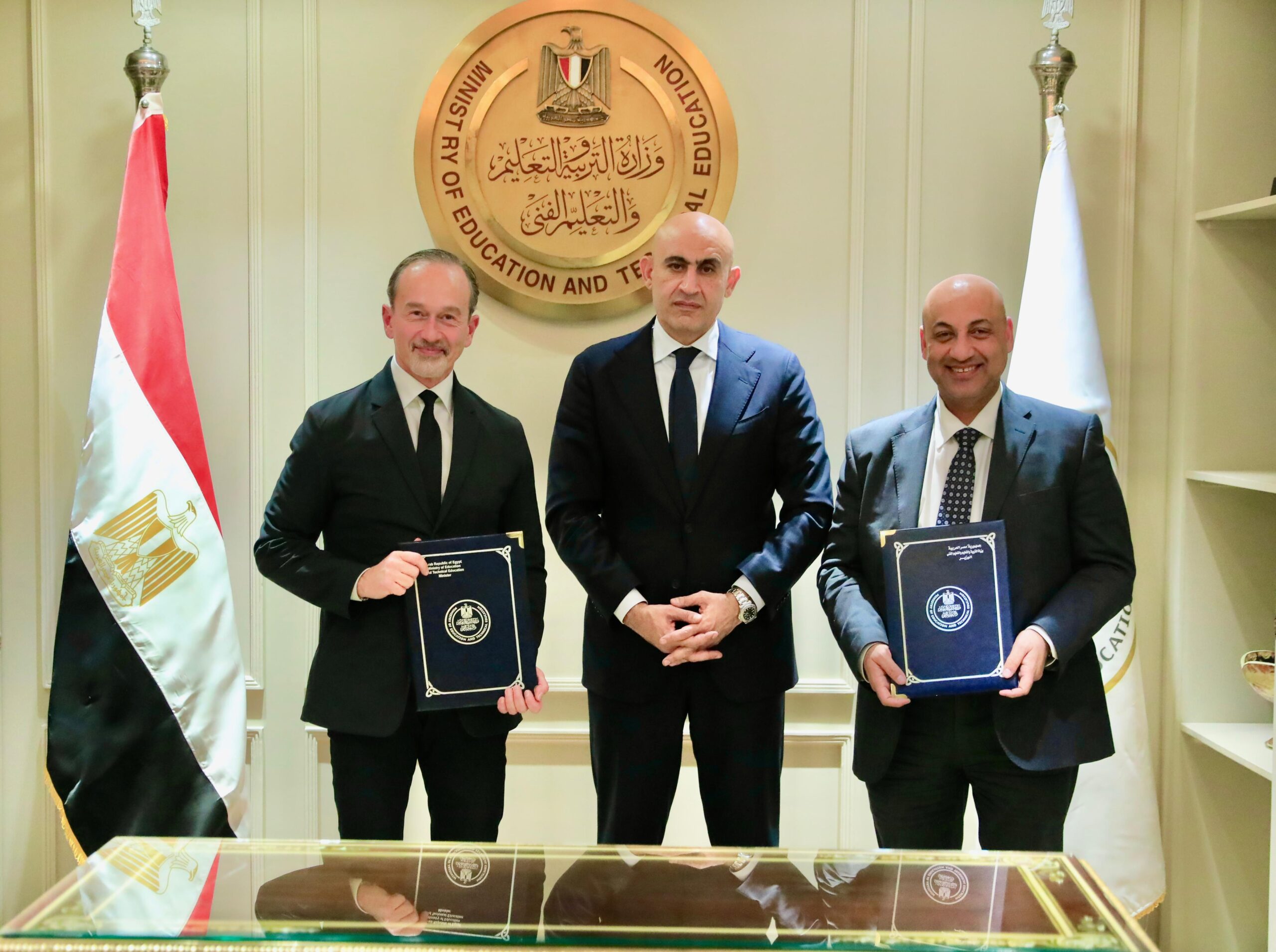 قرار مهم بشأن تطبيق نظام البكالوريا بالمعايير الدولية وتطوير المناهج