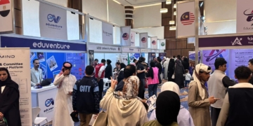 “ايديوجيت الرياض 2026”..أجنحة الجامعات المصرية تستقبل آلاف الزائرين في أول أيام الملتقى   