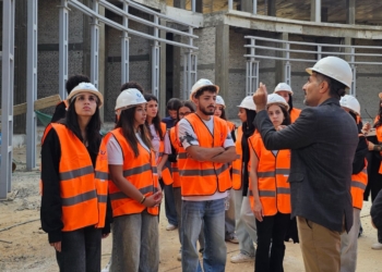 رئيس جامعة مصر للمعلوماتية: زيارات تعليمية لمدينة دمياط وأكبر معرض اثاث بالشرق الأوسط لربط دراساتنا الاكاديمية بالصناعة