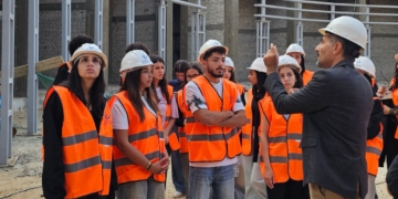 رئيس جامعة مصر للمعلوماتية: زيارات تعليمية لمدينة دمياط وأكبر معرض اثاث بالشرق الأوسط لربط دراساتنا الاكاديمية بالصناعة