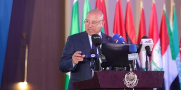 رئيس الأكاديمية العربية: الممرات اللوجستية الذكية هي “الجهاز العصبي” للتجارة الخضراء ومستقبل الاقتصاد العالمي