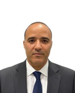 د محمد شوقى قائم بعمل عميد هندسة القاهرة