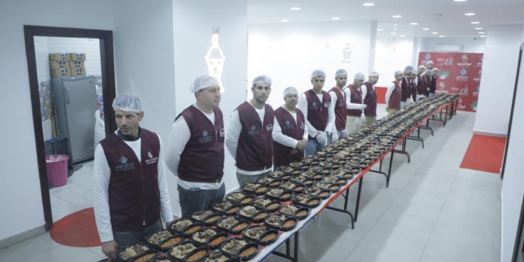 مؤسسة أبو العينين تشارك في مبادرة ” مصر على سفرة واحدة”