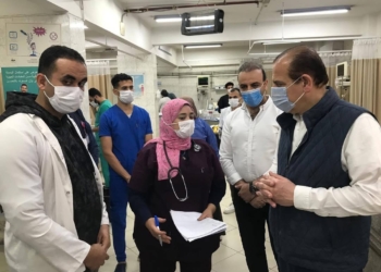 نائب وزير الصحة يتفقد منشآت طبية في الجيزة والقليوبية في اول ايام عيد الفطر