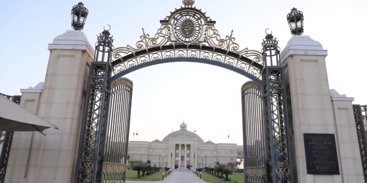 جامعة القاهرة الأهلية