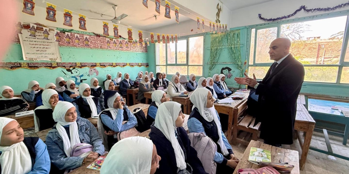 خبير تربوي يثير الجدل: نظام البكالوريا قد يدفع الطلاب نحو الكليات النظرية أكثر من العملية