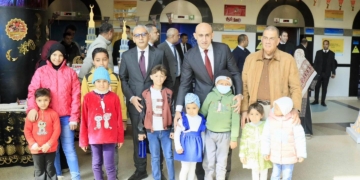 "عبداللطيف" يزور مستشفى "٥٧٣٥٧" ويؤكد: التكامل بين التعليم والصحي دعامة أساسية